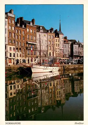 AK / Ansichtskarte Honfleur Vieux bateau amarre le long du quai Sainte Catherine Honfleur