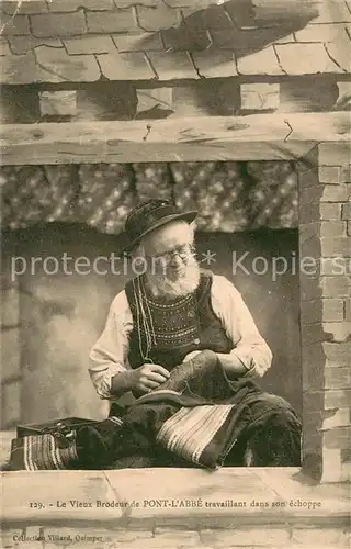 AK / Ansichtskarte Pont l_Abbe Vieux Brodeur Pont l Abbe
