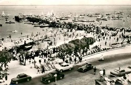 AK / Ansichtskarte Arcachon_Gironde La plage et la jetee Arcachon Gironde