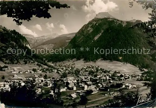 AK / Ansichtskarte Morzine Vue generale et la Pointe de Ressachaux Alpes Francaises Morzine