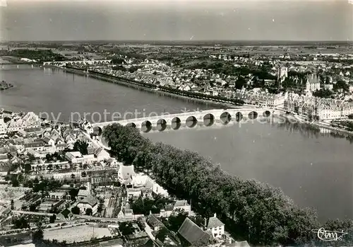 AK / Ansichtskarte Gien Pont sur la Loire vue aerienne Gien