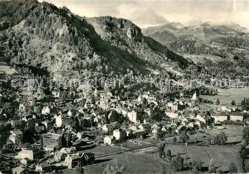 AK / Ansichtskarte Vic sur Cere Vue aerienne Vic sur Cere