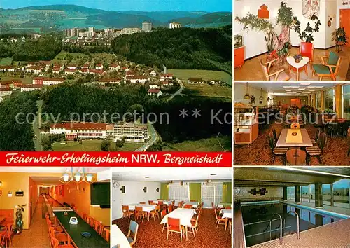 AK / Ansichtskarte Bergneustadt Feuerwehr Erholungsheim Nordrhein Westfalen Hallenbad Kegelbahn Fliegeraufnahme Bergneustadt