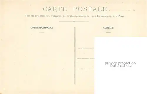 AK / Ansichtskarte Libourne Chateau de Monbadon Cour d Honneur Libourne