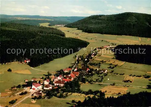 AK / Ansichtskarte Moosbronn Fliegeraufnahme mit Gasthaus Pension Zum Strauss Moosbronn