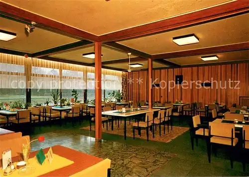 AK / Ansichtskarte Neumuenster_Schleswig Holstein Tiergarten Restaurant Gastraum Neumuenster