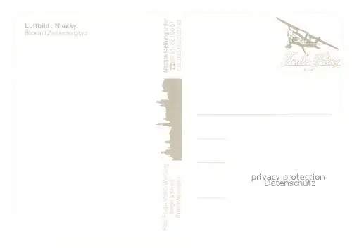 AK / Ansichtskarte Niesky Fliegeraufnahme mit Zinsendorfplatz Niesky