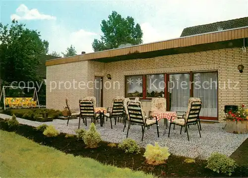 AK / Ansichtskarte Oyten Altenheim Kuesel Ferienvermietung Terrasse Oyten