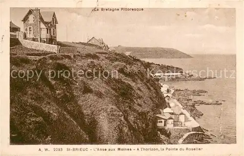 Saint Brieuc_Cotes d_Armor L Anse aux Moines a l horizon la Pointe du Roselier Saint Brieuc_Cotes d