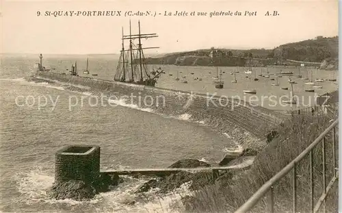 Saint Quay Portrieux La jetee et vue generale du port Saint Quay Portrieux