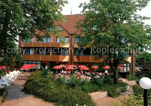 Schoenberg_Holstein Rusers Hotel Terrasse Schoenberg_Holstein