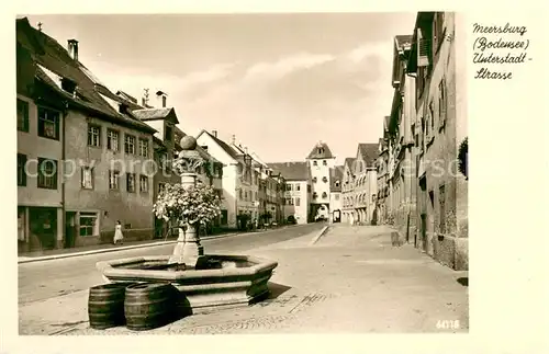 AK / Ansichtskarte Meersburg_Bodensee Unterstadtstrasse Brunnen Stadttor Meersburg Bodensee