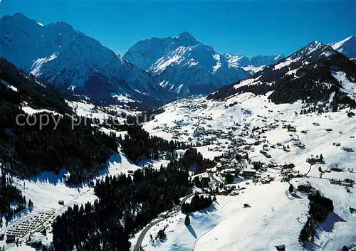 AK / Ansichtskarte Hirschegg_Kleinwalsertal_Vorarlberg mit Elferkopf Zwoelferkopf Widderstein Walmendingerhorn Fliegeraufnahme Hirschegg_Kleinwalsertal