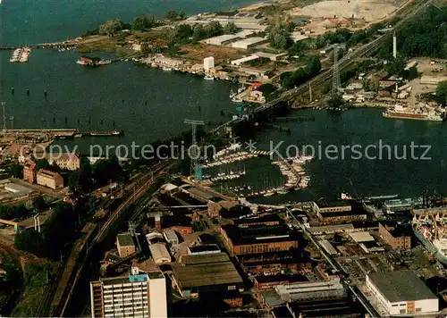 AK / Ansichtskarte Neubrandenburg Fliegeraufnahme Neubrandenburg