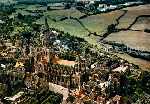 AK / Ansichtskarte Autun Vue aerienne sur la Cathedrale St Lazare Autun