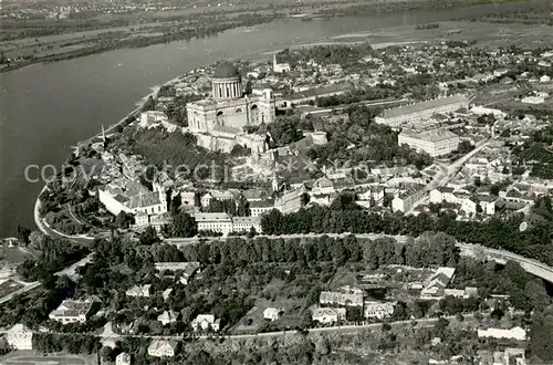 AK / Ansichtskarte Esztergom Fliegeraufnahme mit Kathedrale Esztergom