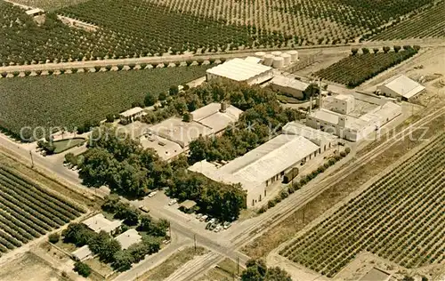 AK / Ansichtskarte Reedley_United States The Christian Brothers Mount Tivy Winery Air view Reedley_United States