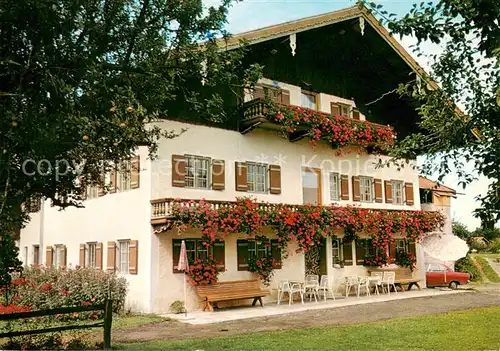 AK / Ansichtskarte uebersee Moyerhof Gaestehaus am Chiemsee Blumenschmuck uebersee