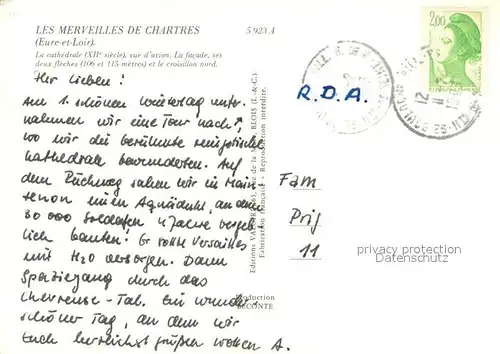 AK / Ansichtskarte Chartres_Eure_et_Loir La cathedrale vue aerienne La facade ses deux fleches et le croisillon nord Chartres_Eure_et_Loir