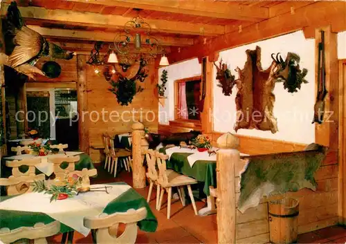 AK / Ansichtskarte Kreuth_Tegernsee Ausflugsgaststaette Cafe Schwaigeralm Gastraum Kreuth Tegernsee