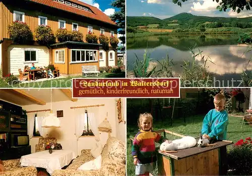 AK / Ansichtskarte Waltersdorf_Zittau Ferienwohnung im Umgebindehaus Wohnzimmer Weiher Spielende Kinder mit Kaninchen Waltersdorf Zittau