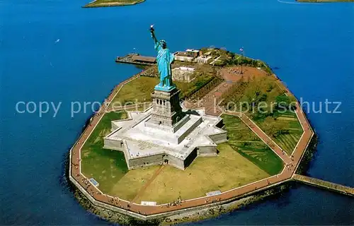 AK / Ansichtskarte New_York_City Statue of Liberty National Monument Air view New_York_City