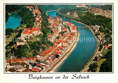 AK / Ansichtskarte Burghausen_Salzach Fliegeraufnahme mit Burg Burghausen Salzach