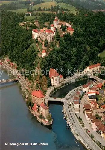 AK / Ansichtskarte Passau Muendung der Ilz in die Donau Veste Oberhaus Wasserburg Niederhaus Salvatorkirche Fliegeraufnahme Passau