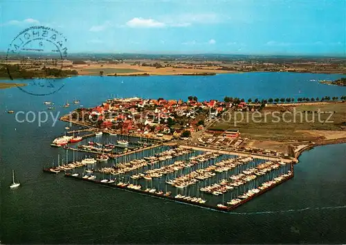 AK / Ansichtskarte Maasholm Jacht  und Fischereihafen an der Schlei Fliegeraufnahme Maasholm