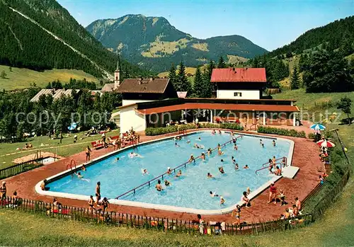 AK / Ansichtskarte Hinterstein_Bad_Hindelang Freischwimmbad mit Imbergerhorn Hinterstein_Bad_Hindelang