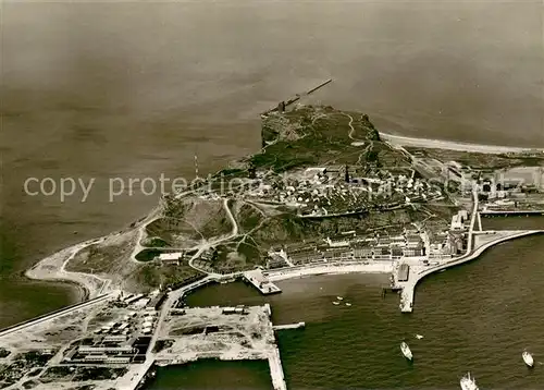 AK / Ansichtskarte Helgoland Nordseeinsel Fliegeraufnahme Helgoland