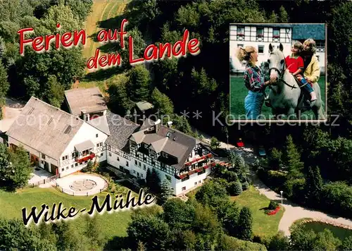 AK / Ansichtskarte Usseln Ferien auf dem Lande Wilke Muehle Fliegeraufnahme Ponyreiten Usseln