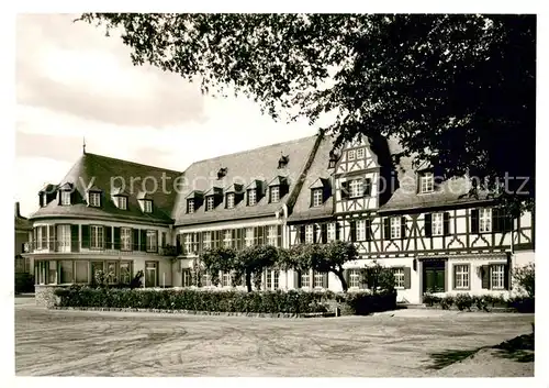 AK / Ansichtskarte Oestrich Winkel Hotel Schwan Historischer Bau 16. Jhdt. Oestrich Winkel