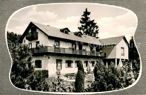 AK / Ansichtskarte Laubach_Hessen Hotel Pension Waldhaus Terrasse Laubach Hessen