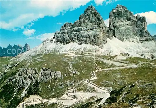 AK / Ansichtskarte Misurina Tre Cime di Lavaredo Rifugio Auronzo Berghaus Drei Zinnen Dolomiten Misurina