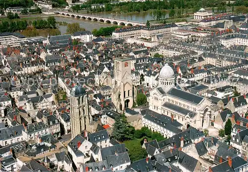 AK / Ansichtskarte Tours_Indre et Loire Vue aerienne de la Basilique Saint Martin Tours Indre et Loire