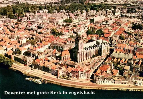 AK / Ansichtskarte Deventer met grote Kerk in vogelvlucht Deventer