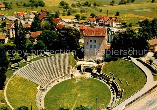 AK / Ansichtskarte Avenches Aventicum Amphitheatre Romain vue aerienne Avenches