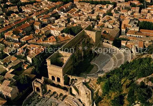 AK / Ansichtskarte Orange_Vaucluse Le Theatre Antique Vue aerienne Orange Vaucluse