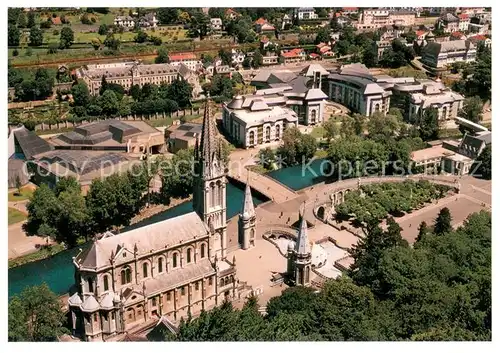 AK / Ansichtskarte Lourdes_Hautes_Pyrenees Vue aerienne du Sanctuaire Lourdes_Hautes_Pyrenees