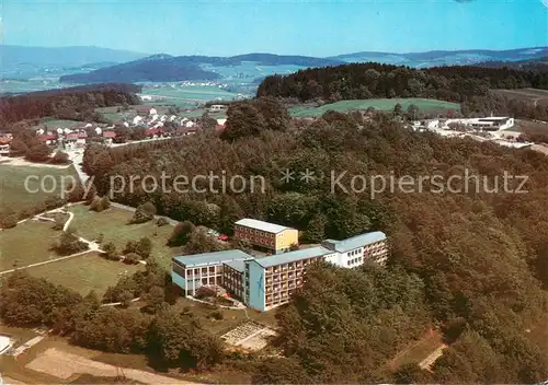 AK / Ansichtskarte Waldkirchen_Niederbayern Fliegeraufnahme mit Dr Richard Zoeller Erholungsheim Waldkirchen Niederbayern