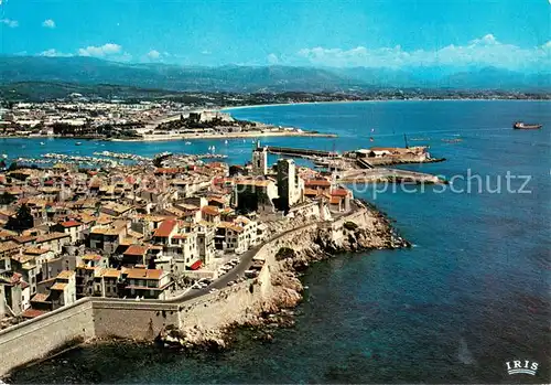 AK / Ansichtskarte Antibes_Alpes_Maritimes Les remparts vieille ville le port et le fort carre vue aerienne Antibes_Alpes_Maritimes