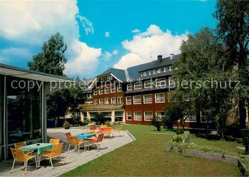 AK / Ansichtskarte Hinterzarten Park Hotel Adler Terrasse Hinterzarten