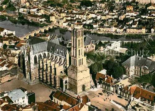 AK / Ansichtskarte Limoges_Haute_Vienne LaCathedrale et le Pont St Etienne Limoges_Haute_Vienne