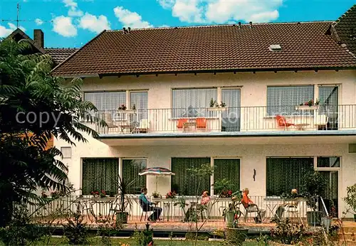 AK / Ansichtskarte Amelunxen Gasthof Pension Cafe Zum Krug Amelunxen