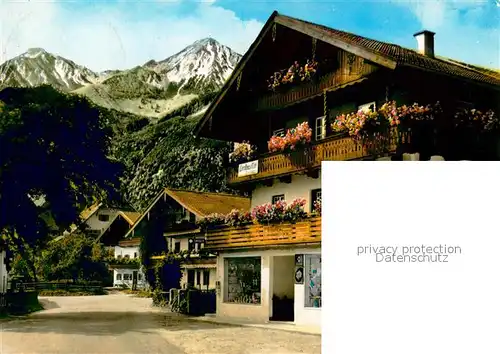 AK / Ansichtskarte Schleching Ortspartie mit Blick zum Geigelstein und Breitenstein Bayerische Voralpen Schleching