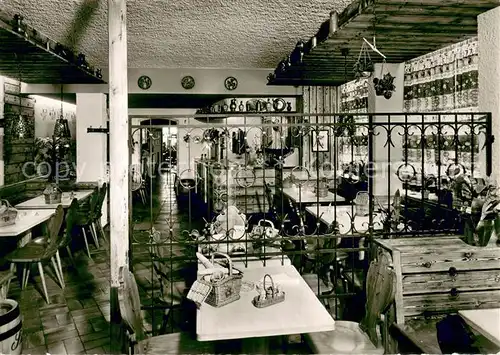 AK / Ansichtskarte Nuernberg Bratwurst Friedel Gastraum Nuernberg