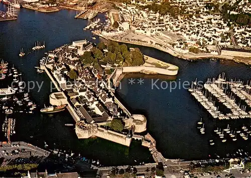 AK / Ansichtskarte Concarneau_Finistere La Ville Close Vue aerienne Concarneau_Finistere