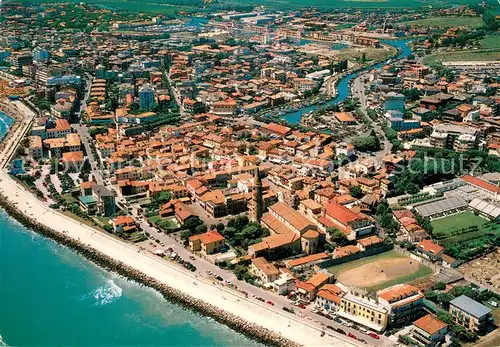 AK / Ansichtskarte Caorle_Venezia Panorama dall  aereo Caorle_Venezia