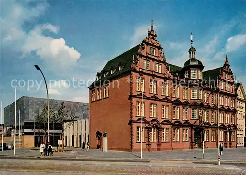 AK / Ansichtskarte Mainz_Rhein Gutenberg Museum Haus Zum Roemischen Kaiser und Ausstellungsgebaeude Mainz Rhein